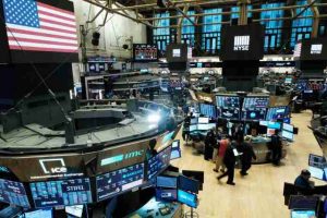 NYSE Trading Floor Restrictions Says It will Ease