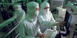 TSMC Expects Auto Chip Shortage to Abate This Quarter